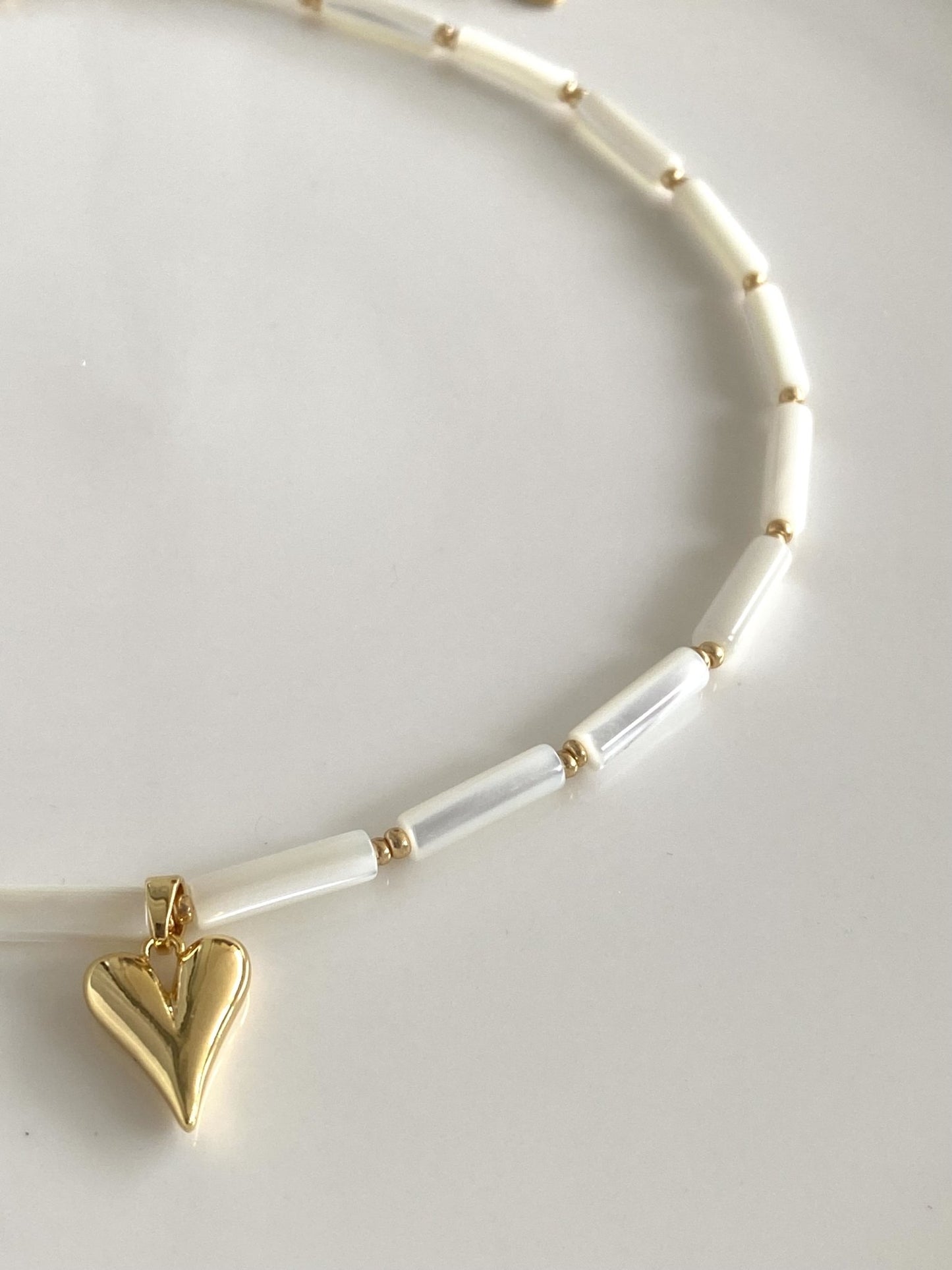 LYA | Collier en perles de verre et acier inoxydable