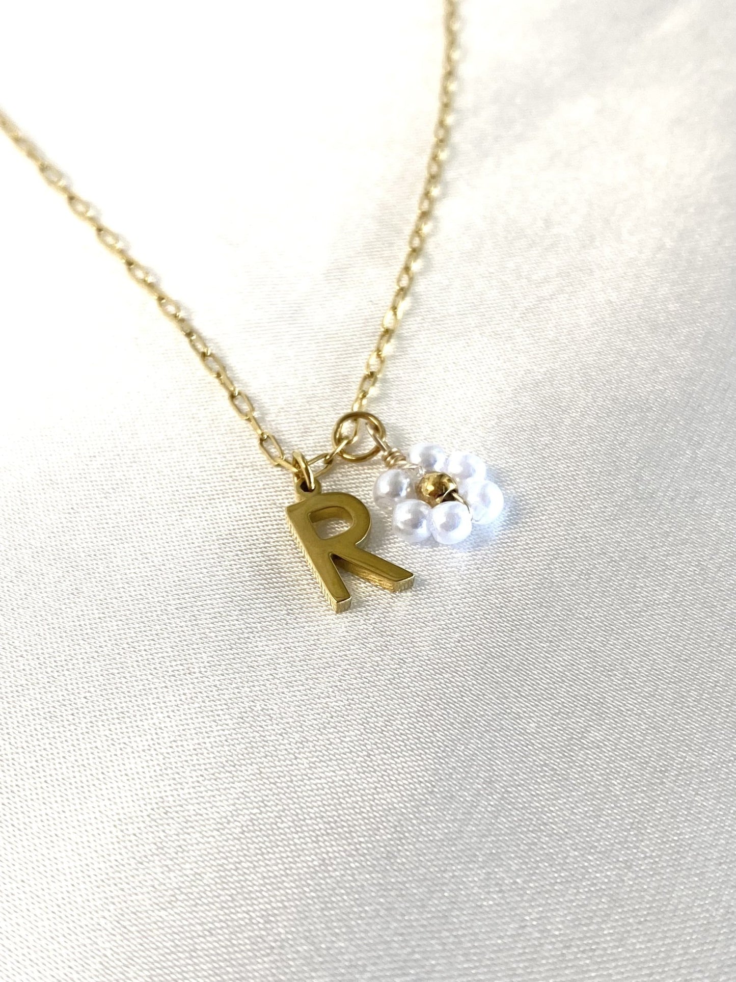 MARGUERITE | Collier personnalisé avec initiale