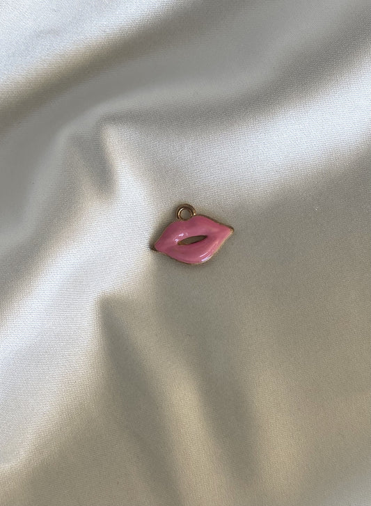 96｜ Charm en émail