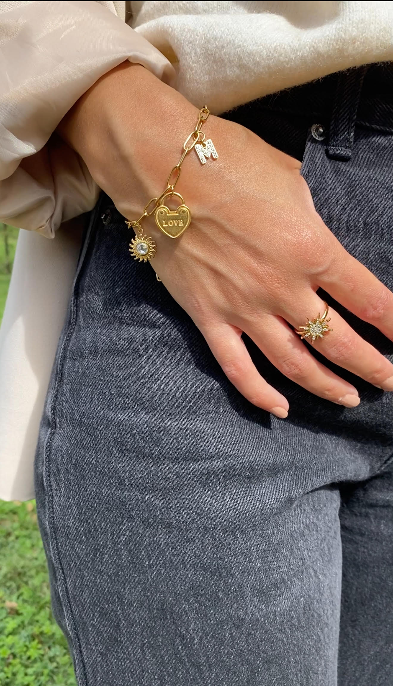 BASE | Bracelets à charms